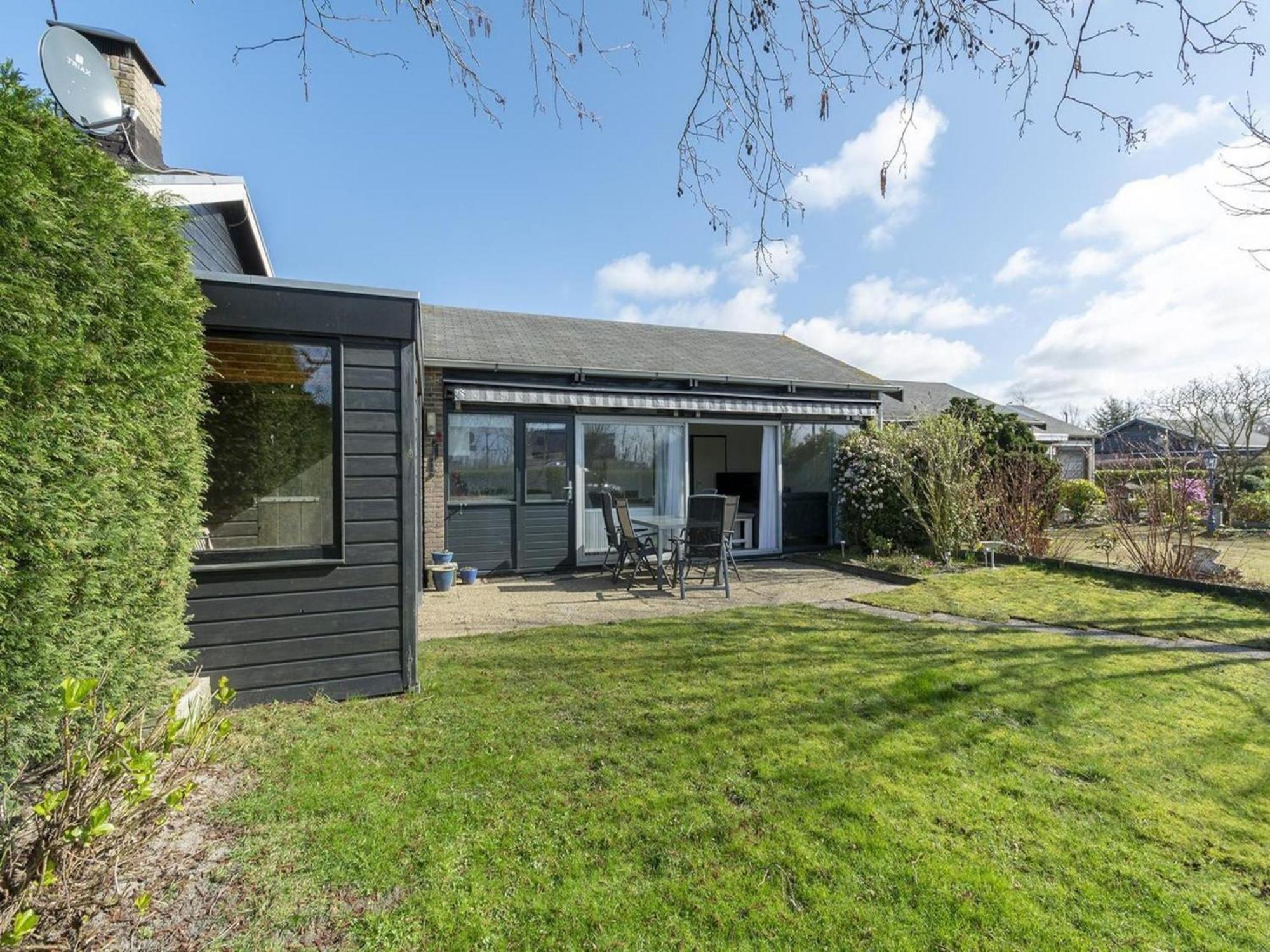 Exquisite Bungalow By The Sea Sint Maartensvlotbrug Eksteriør bilde